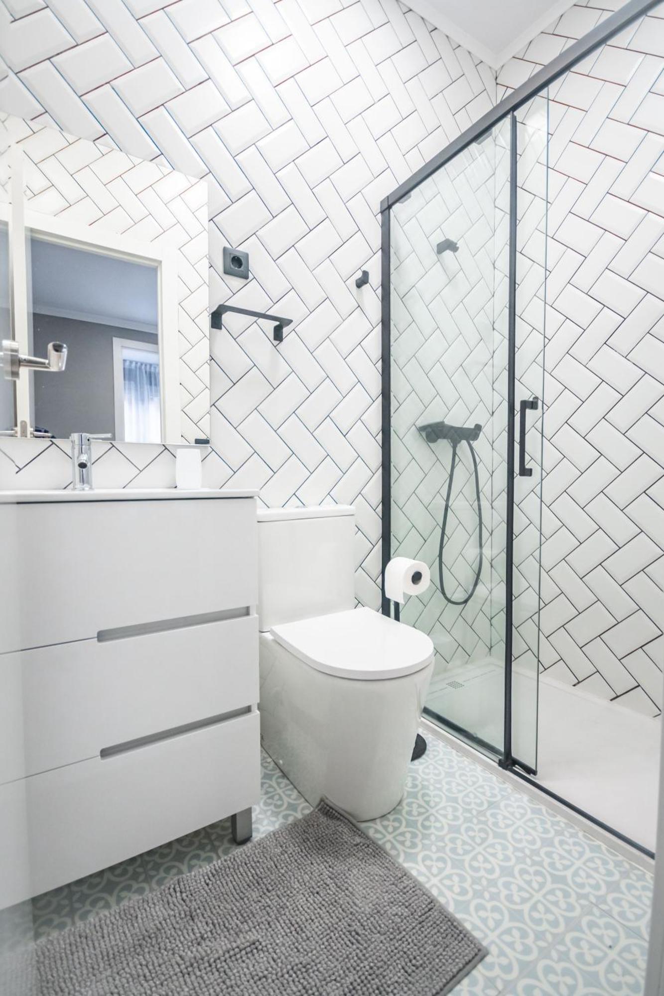 Gran Apartamento 6 Suites Bilbao Center Екстериор снимка